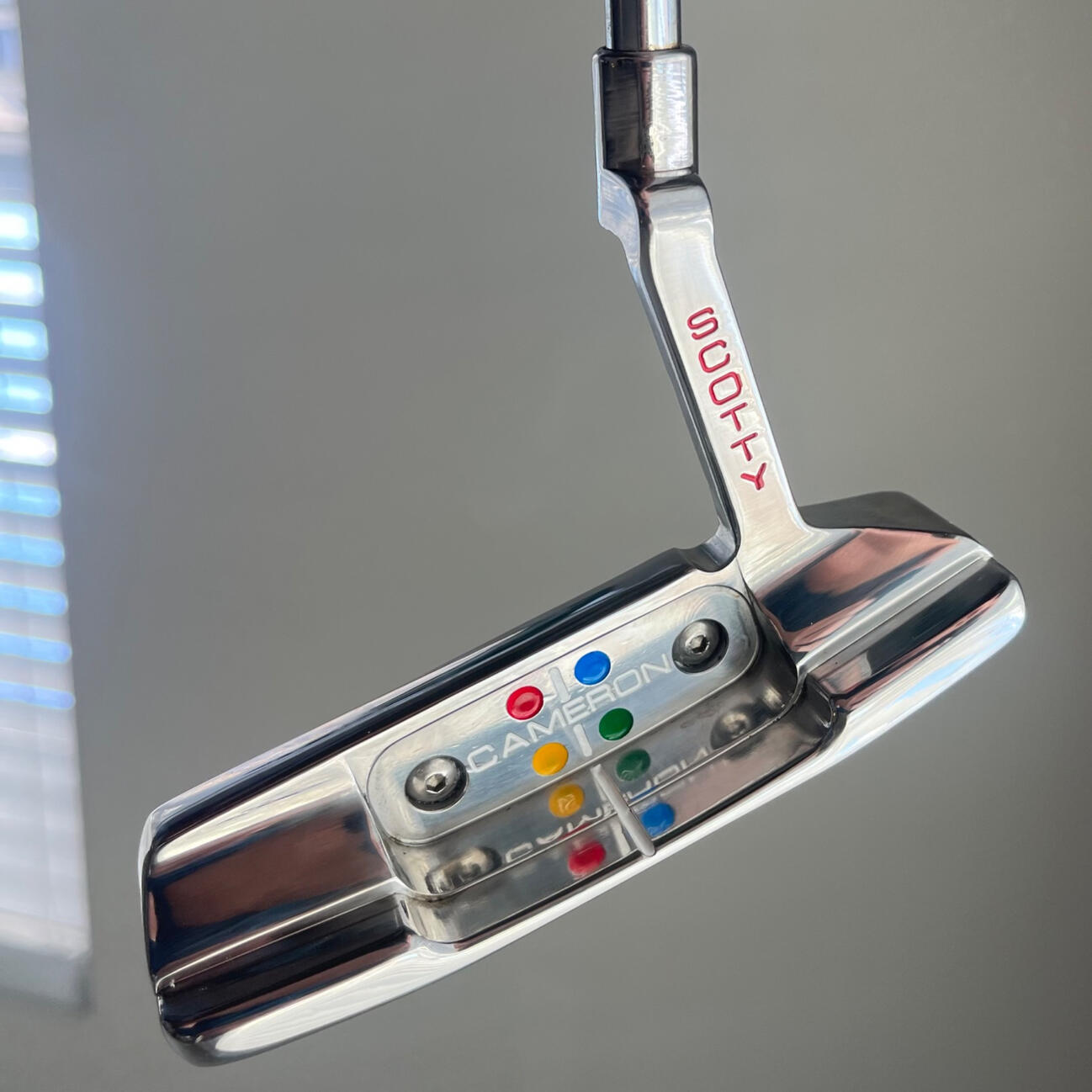 2005 Studio Style Newport 2 Left-hand • Glossy mirror